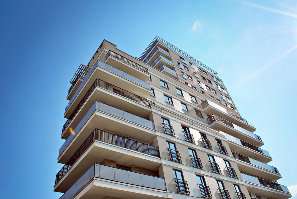 מה קורה אם המוכר לא מוסר את החזקה במועד שנקבע בחוזה?