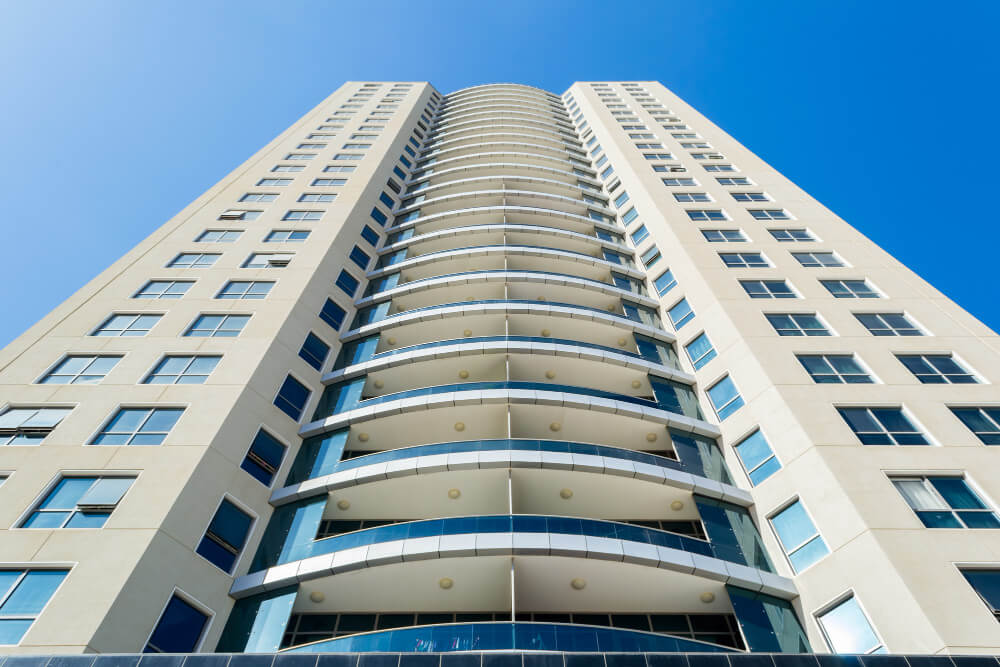 בדיקות משפטיות לפני קניית דירה - המדריך המשפטי המלא